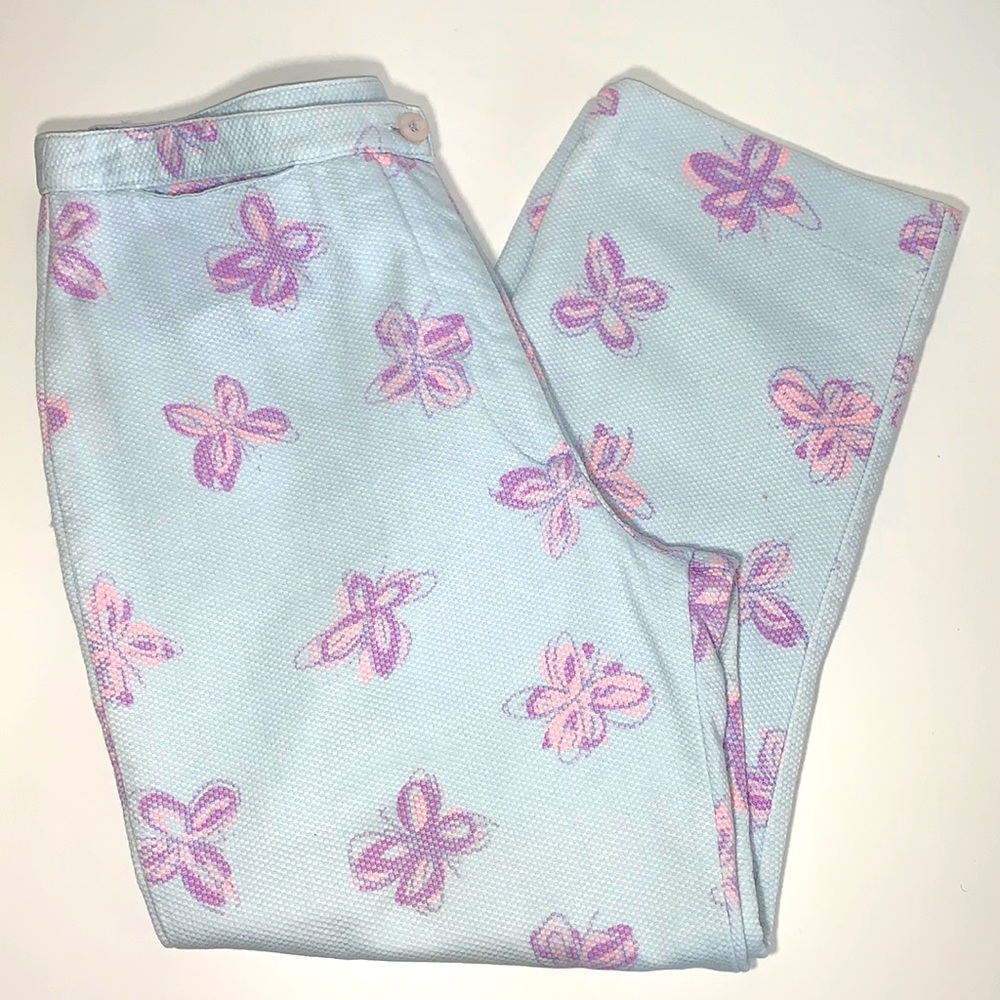 Lilly Pulitzer Size 8 cropped pants.  Light blue with pink butterfly design. EUC